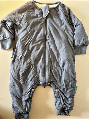 PurComfy Zip-Up Footie Gray 3-6M Like New